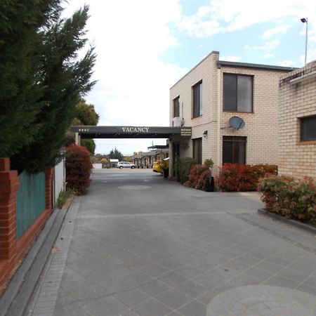 Cowra Crest Motel Exterior foto