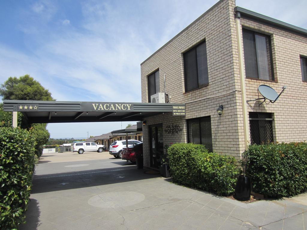 Cowra Crest Motel Exterior foto